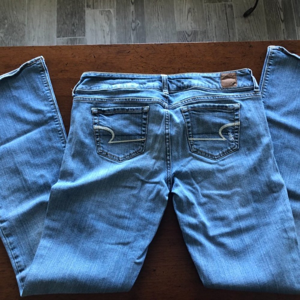 American Eagle "Artist" Jeans